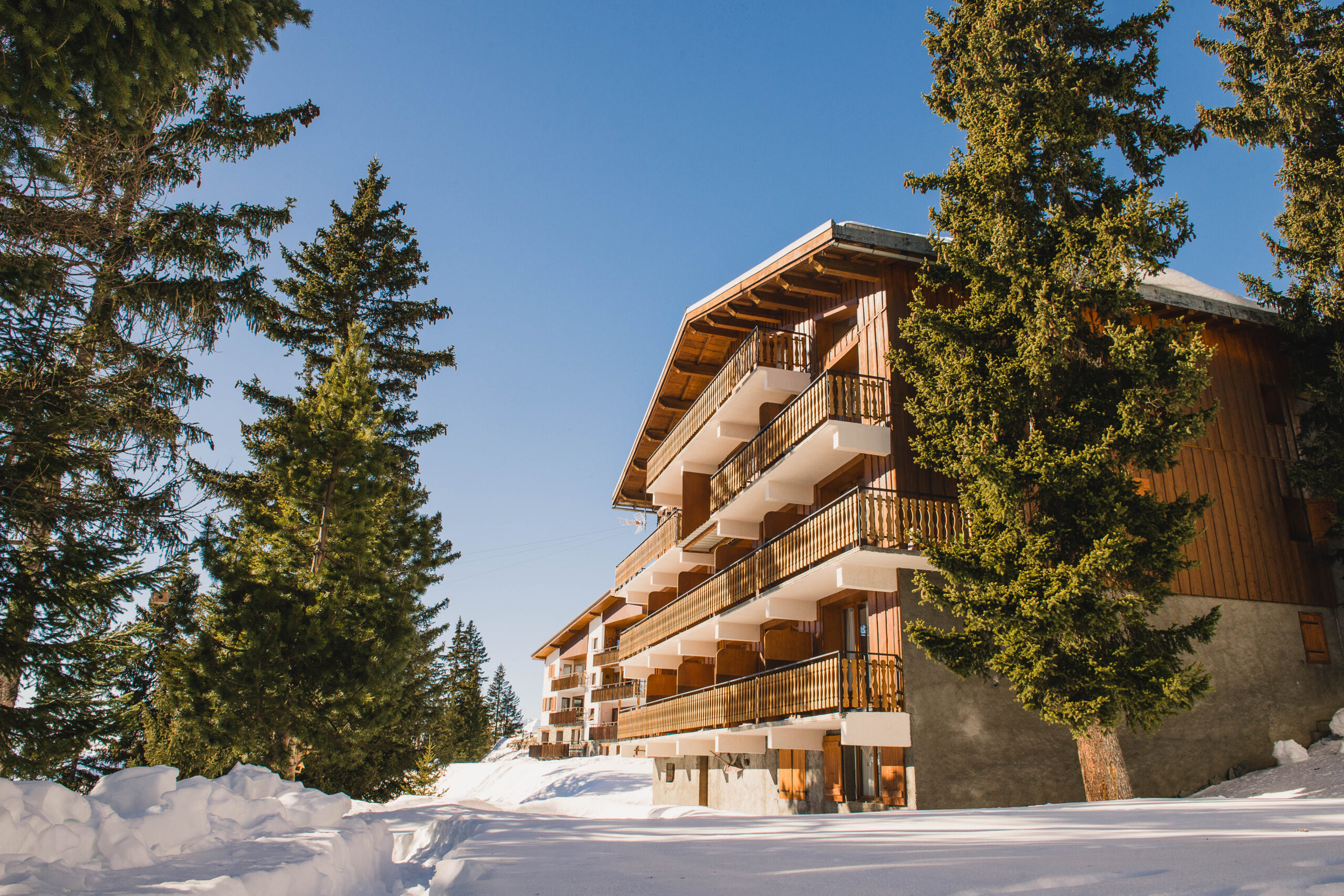 Magnifique chalet pour vos vacances à la neige. Chalet Localisé à la Rosière, station de ski en Tarentaise